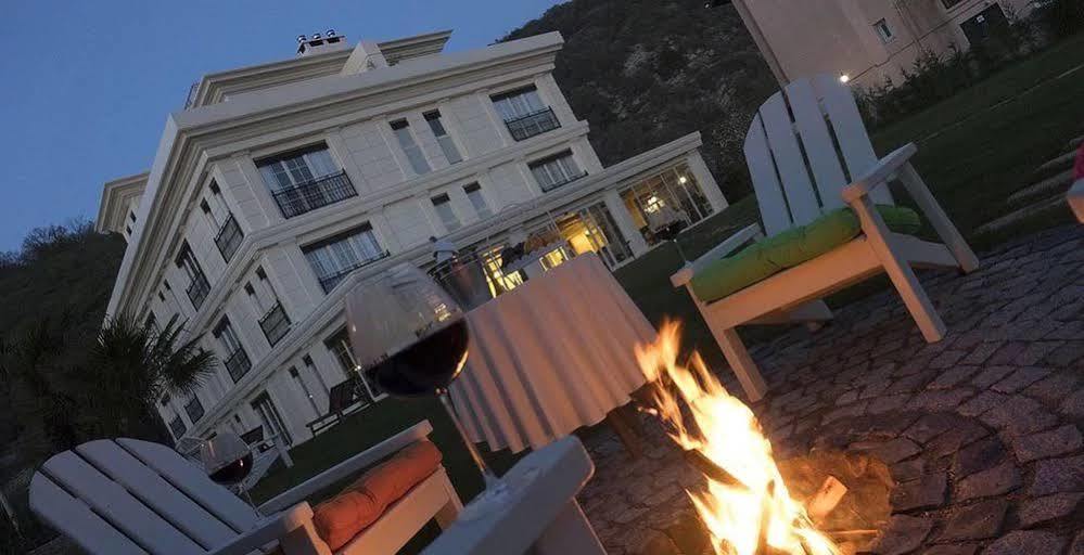 The Escape Hotel Аґва Екстер'єр фото